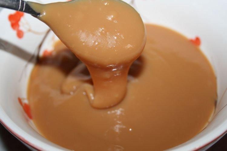 Lait concentré au cacao à la maison - recette