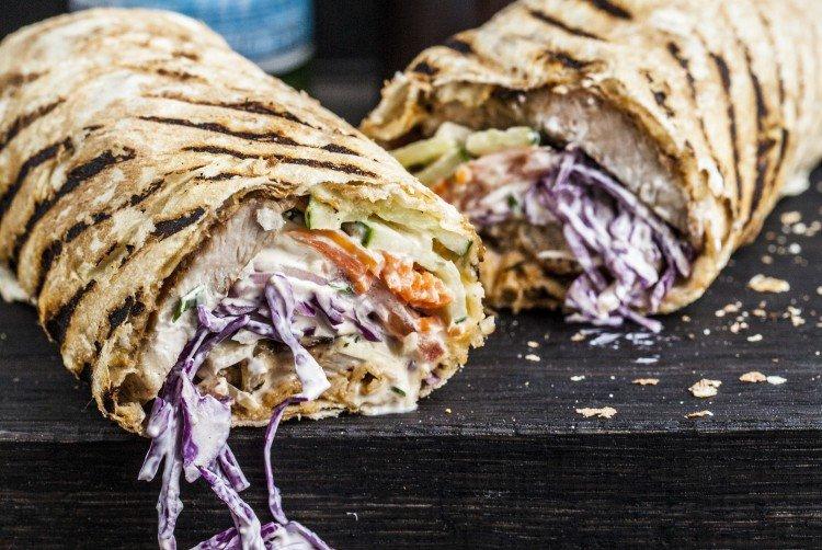 Shawarma au poulet et chou rouge à la maison - recettes