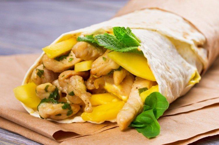 Shawarma au poulet et à la mangue à la maison - recettes