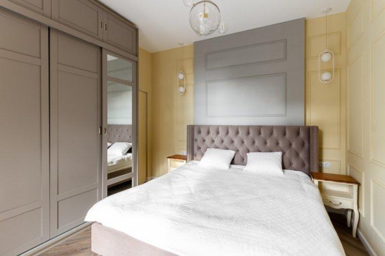 Armoire coulissante dans la chambre - modèles et photos