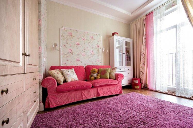 Rideaux de style provençal dans la chambre des enfants - conception de photos