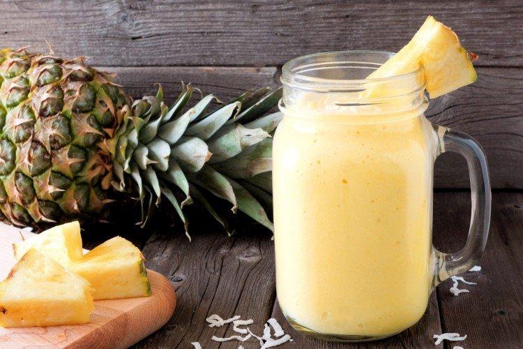 Smoothie à l'ananas et au pamplemousse pour perdre du poids et nettoyer le corps - recettes