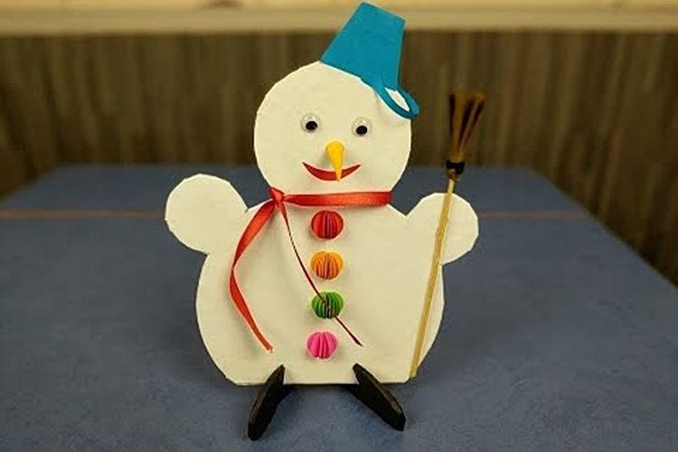 DIY bonhomme de neige en papier - photos et idées