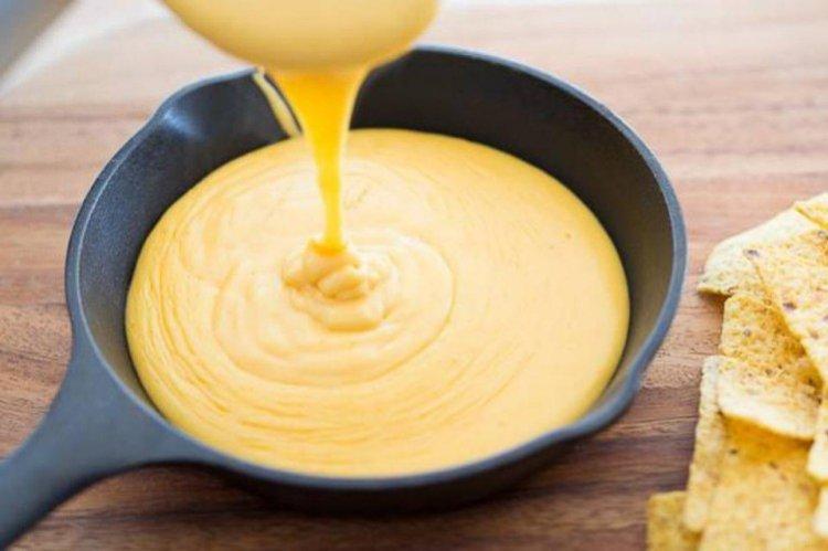 Sauce au fromage Shawarma - recettes à la maison