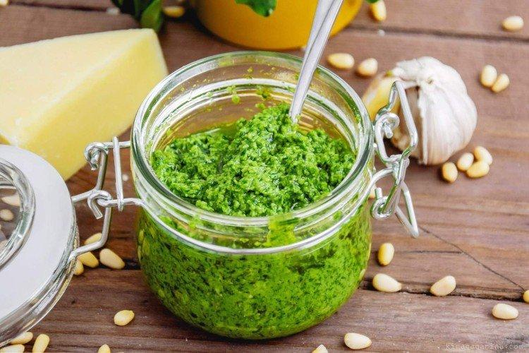 Sauce pesto classique - recettes à la maison