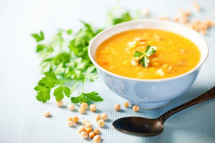 Soupe de purée de pois - délicieuses recettes