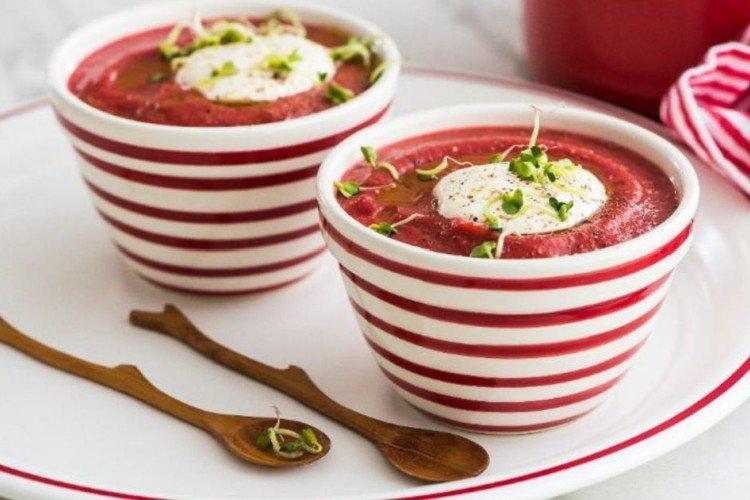Soupe de purée de betterave - recettes délicieuses