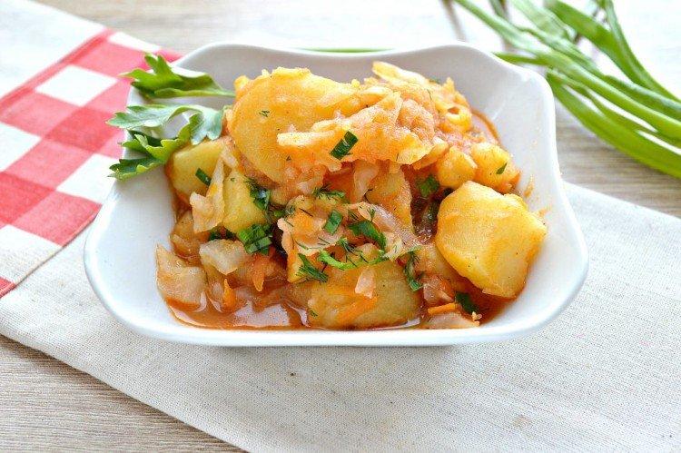 Ragoût de chou et pommes de terre - recettes étape par étape
