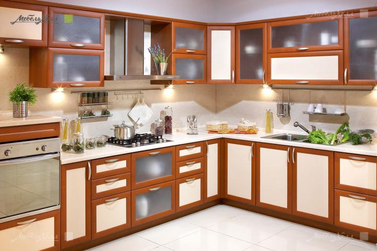 Cuisines d'angle - photos de vrais intérieurs