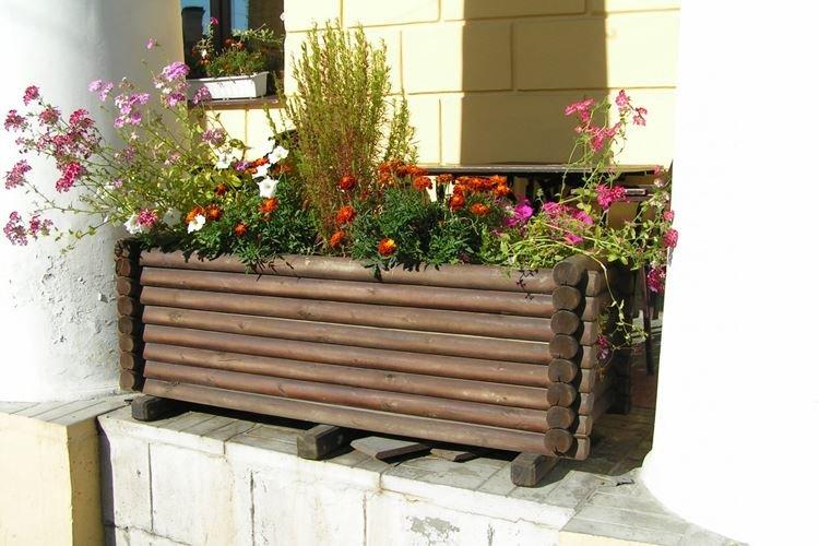 Pots de fleurs d'extérieur - photo