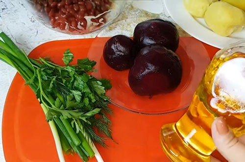 Vinaigrette aux haricots et aux herbes - une recette classique étape par étape