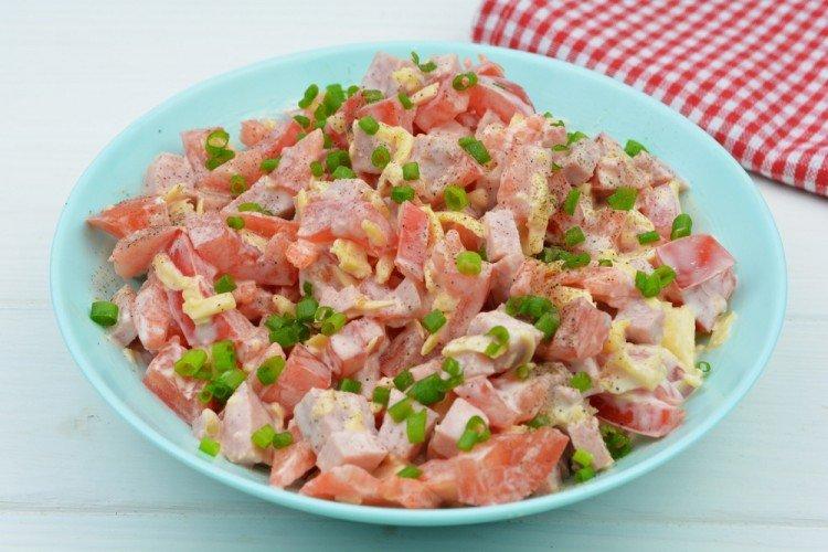 Salade de saucisses - Recettes délicieuses et bon marché
