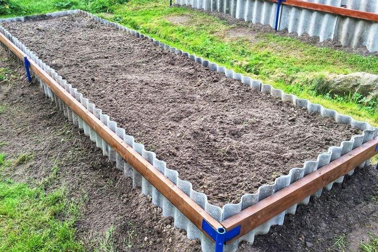 Lits hauts à faire soi-même en ardoise