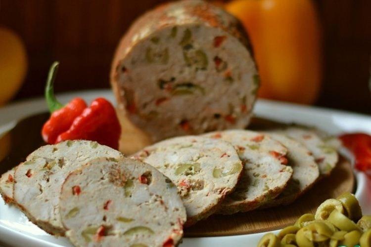 Apéritif de viande multicolore pour l'anniversaire des enfants - recettes