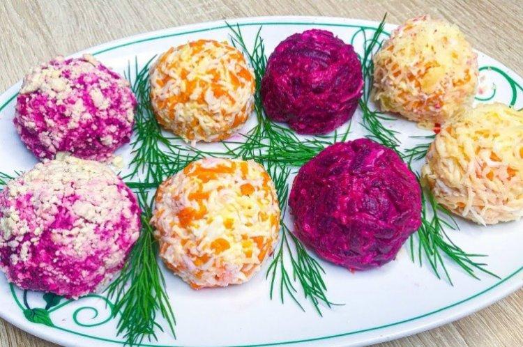 Apéritif Boules multicolores sur la table de fête - recettes