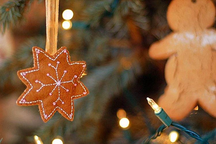 Étoile DIY sur le sapin de Noël - photos et idées