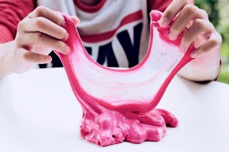 Comment faire du slime à la maison : 8 recettes faciles